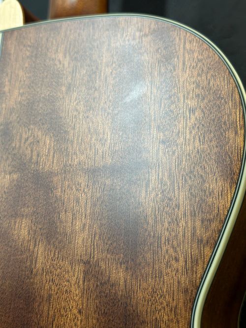 Used Takamine GN20CE - Natural Satin #03058 with Gig Bag