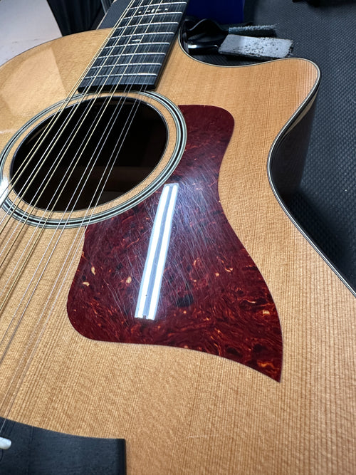 Used Taylor 552ce 12-Fret X-Brace (2016) #76072 with Original Hard Case