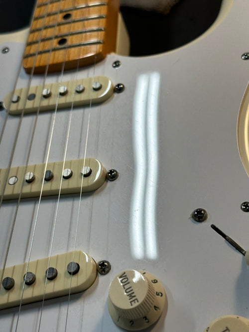 Used Fender FSR Guitar Center 60s Reverse Headstock Strat (2007) - Olympic White #79287 with Hard Case