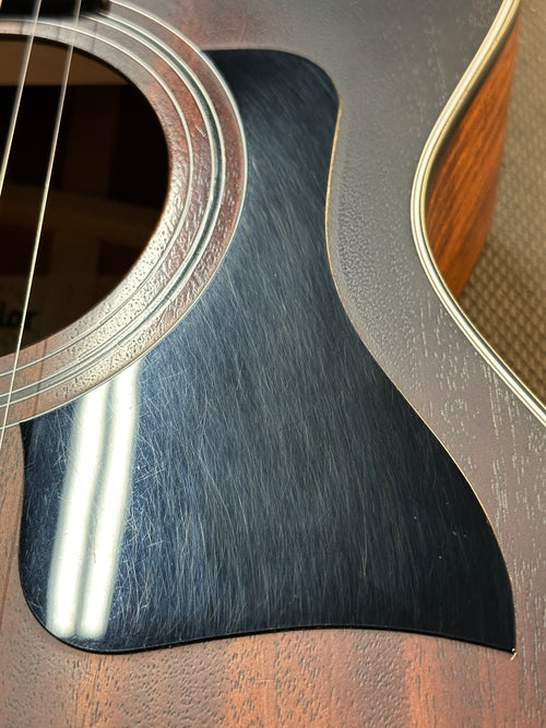 Used Taylor 322ce 12-Fret (2021) - Shaded Edgeburst #61118 with Original Hard Case