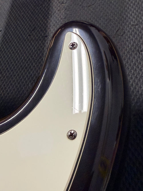 Used Fender Elite II Precision Bass (1983) - 3-Color Sunburst #19369 with Hard Case