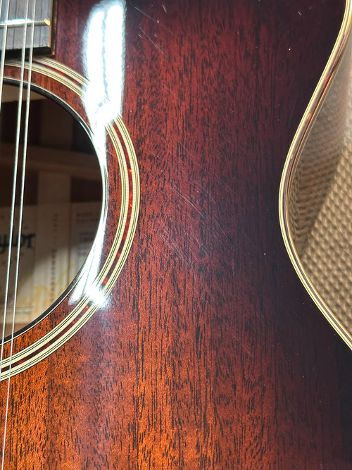 Used Taylor 562ce (2021) - Shaded Edgeburst #51096 with Original Hard Case