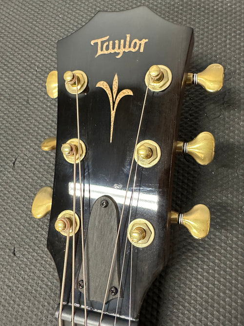 Used Taylor K21e (2022) #02017 with Original Hard Case