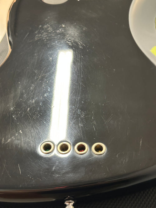 Used Fender American Jazz Bass (2000-2003) - Black #85472 with Molded Hard Case