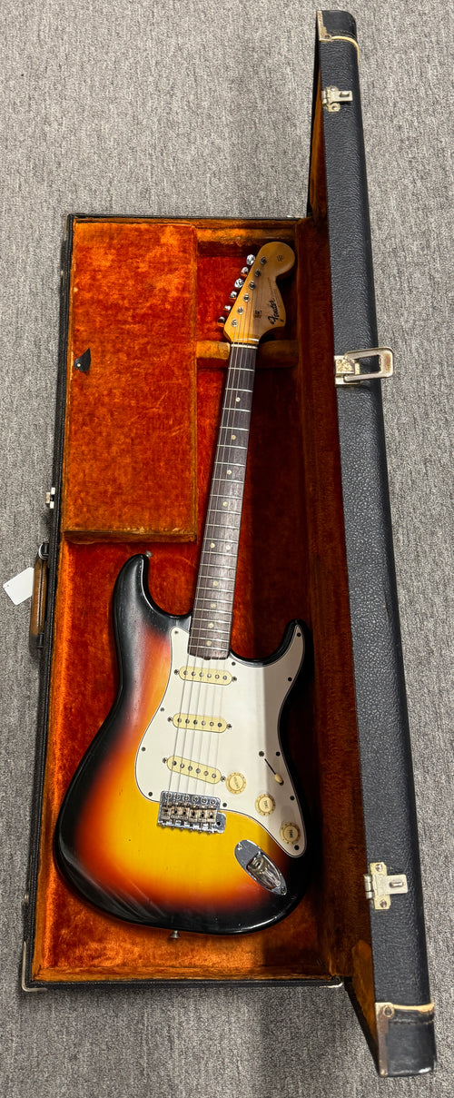 Vintage Fender 1966 Stratocaster - Sunburst #43903 with Hard Case