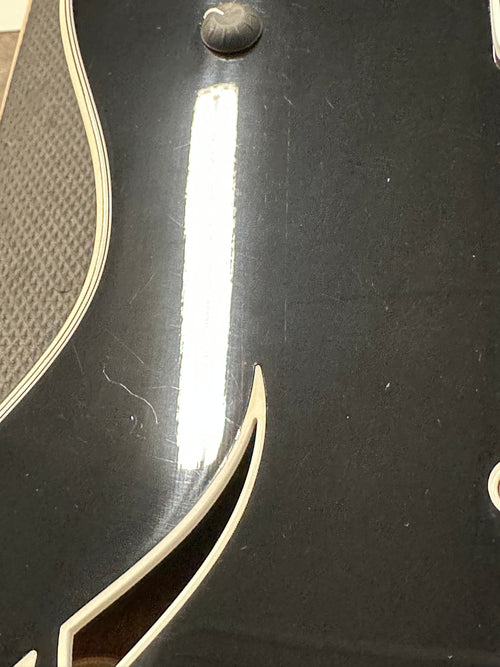 Used Taylor T5-S (2005) - Black #19541 with Original Hard Case