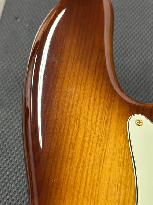 Used Fender 75th Anniversary Commemorative Jazz Bass (2021) - 2-Color Bourbon Burst #42694 with Original Hard Case