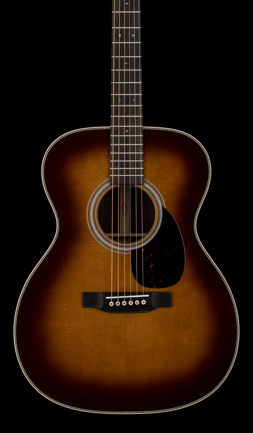Martin OM-28 - 1933 Ambertone #06848 (2025)
