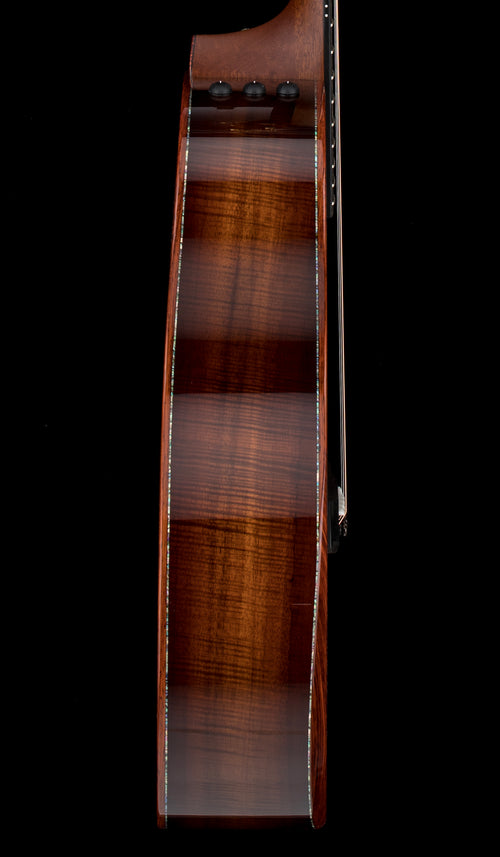 Taylor Custom Grand Auditorium Catch #29 Sinker Redwood/Master Grade Hawaiian Koa #63002