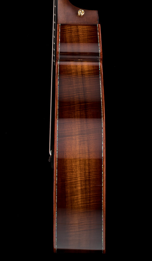 Taylor Custom Grand Auditorium Catch #29 Sinker Redwood/Master Grade Hawaiian Koa #63002