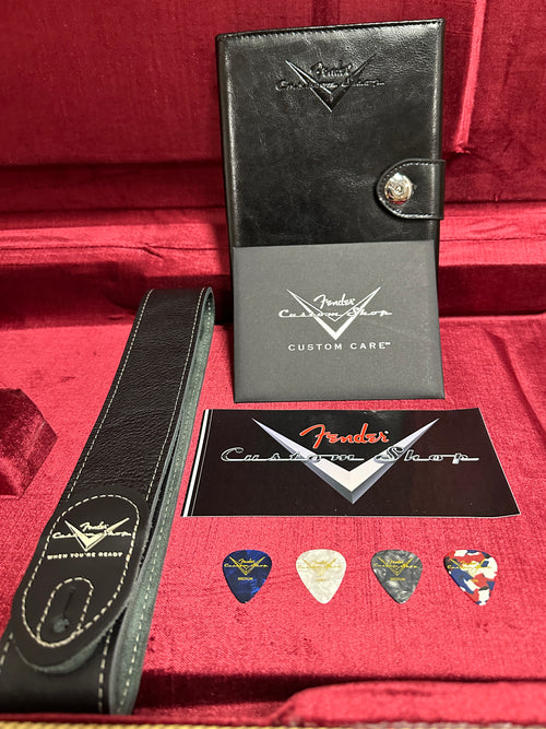 Fender Custom Shop Empire 58 Precision Bass Journeyman Relic - Aged Olympic White #88931