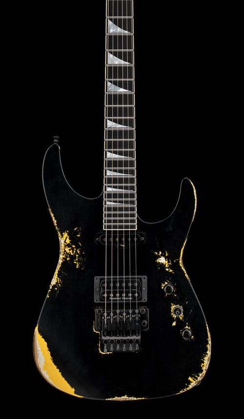 Jackson Custom Shop Korina DK HS FR Heavy Relic - Black over Graffiti Yellow #20654 (Empire Music Spec)