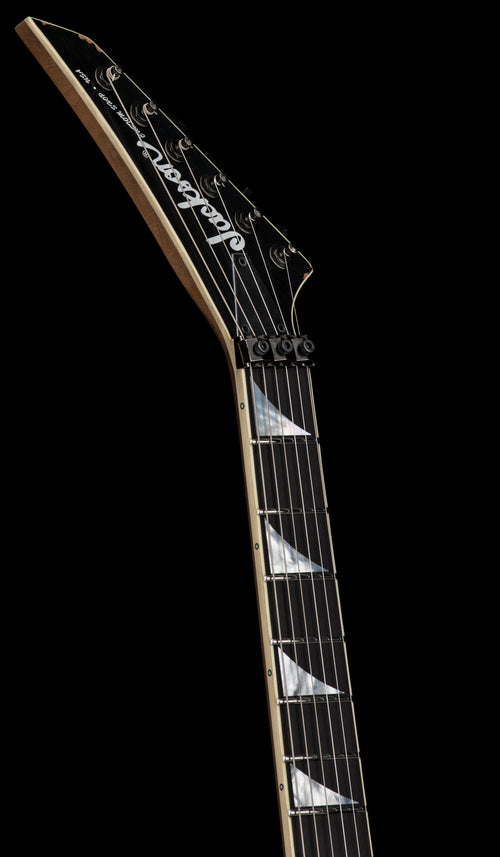 Jackson Custom Shop Korina DK HS FR Heavy Relic - Black over Graffiti Yellow #20654 (Empire Music Spec)