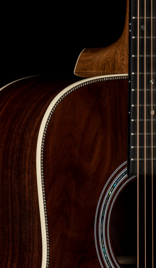 Martin Custom Shop HD-28 Style Wild Grain Rosewood #91289 (Empire Music Spec)