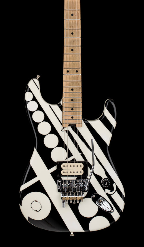 Used EVH Striped Series Circles (2014) - Black and White Crop Circles #00889