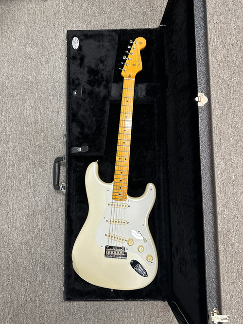 Used Fender Lincoln Brewster Stratocaster (2025) - Olympic Pearl #01342 with Original Hard Case