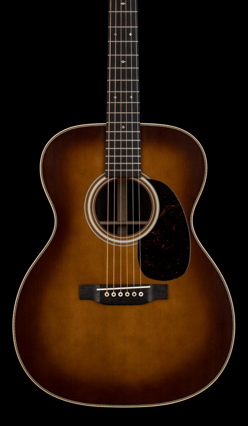 Used Martin Custom Shop 000-28 Authentic 1937 (2021) - Ambertone #51378 with Original Hard Case
