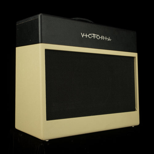 Used Victoria Silver Sonic 20 Watt Combo #1690