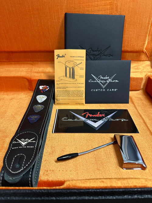 Fender Custom Shop Dale Wilson Masterbuilt Empire 67 Stratocaster Relic - Green Gold #83007