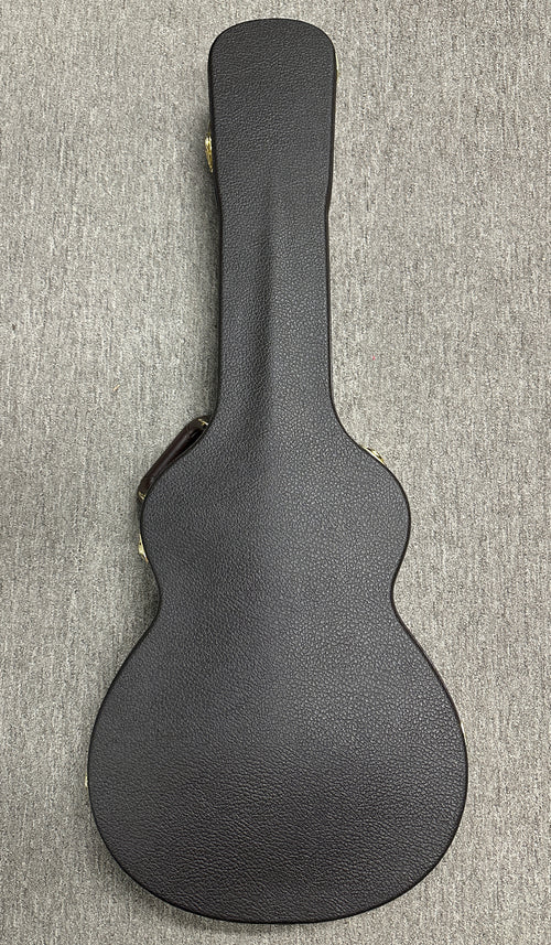 Used Taylor 322e (2018) - Shaded Edgeburst #38015 with Original Hard Case