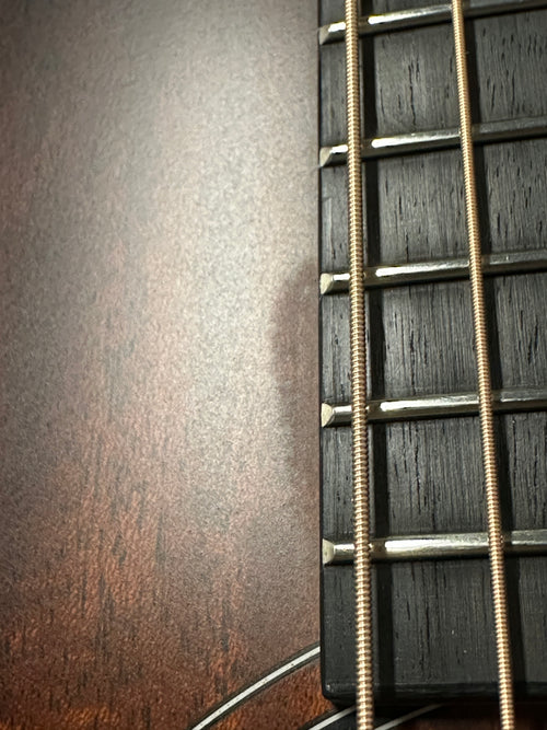 Used Taylor 322e (2018) - Shaded Edgeburst #38015 with Original Hard Case