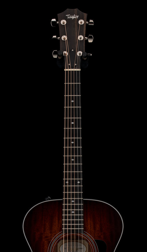 Used Taylor 322e (2018) - Shaded Edgeburst #38015 with Original Hard Case