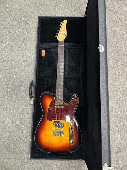 Used Tom Anderson Hollow T Classic (1995) - Sunburst #71895P with Original Hard Case