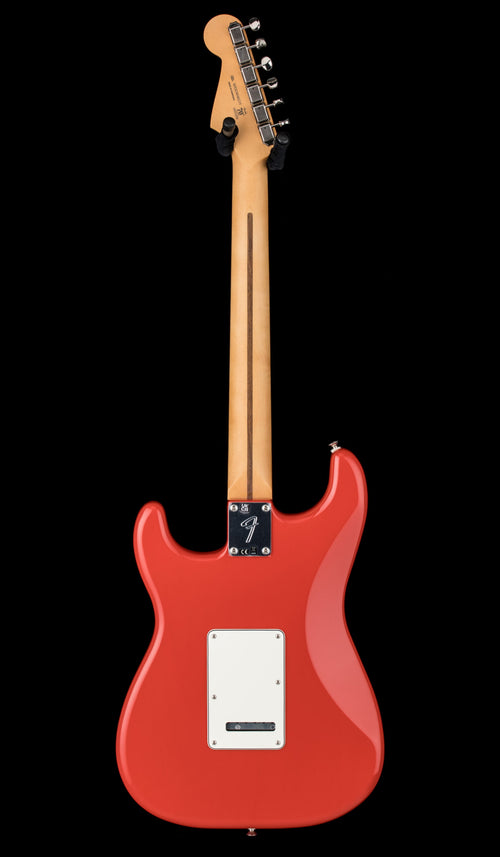 Fender Player II Stratocaster HSS - Coral Red #40235