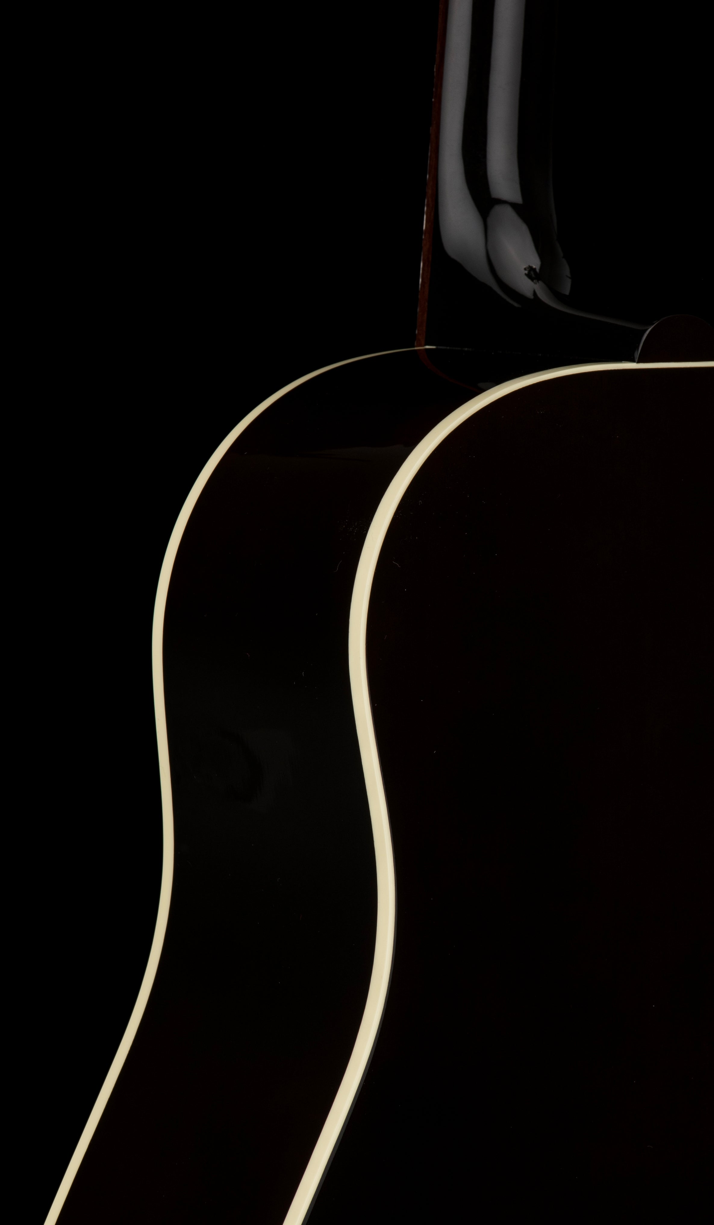 Gibson Custom Shop M2M J-45 Thermally Age Red Spruce – Empire Music