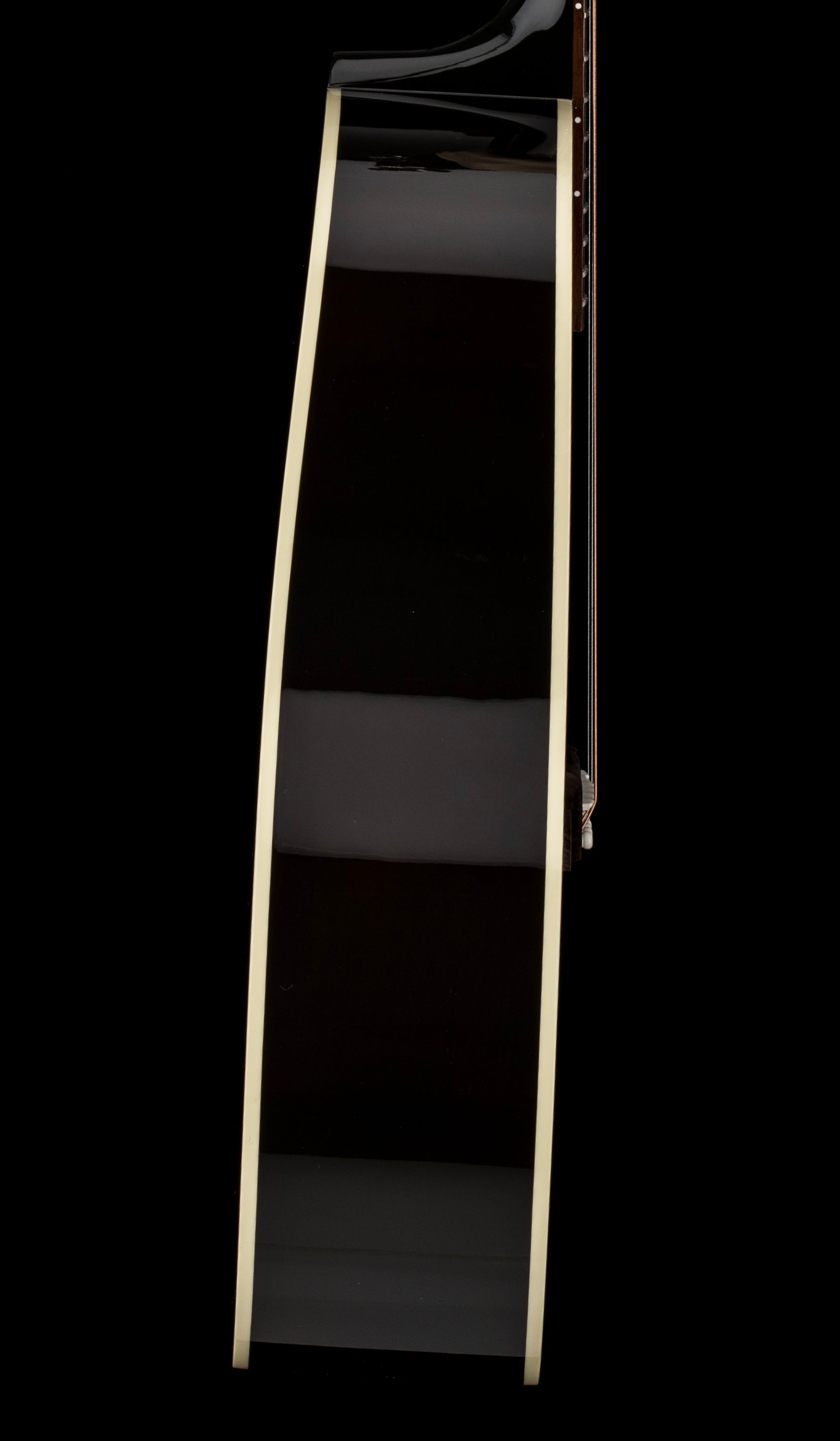 Gibson Custom Shop M2M J-45 Thermally Age Red Spruce – Empire Music