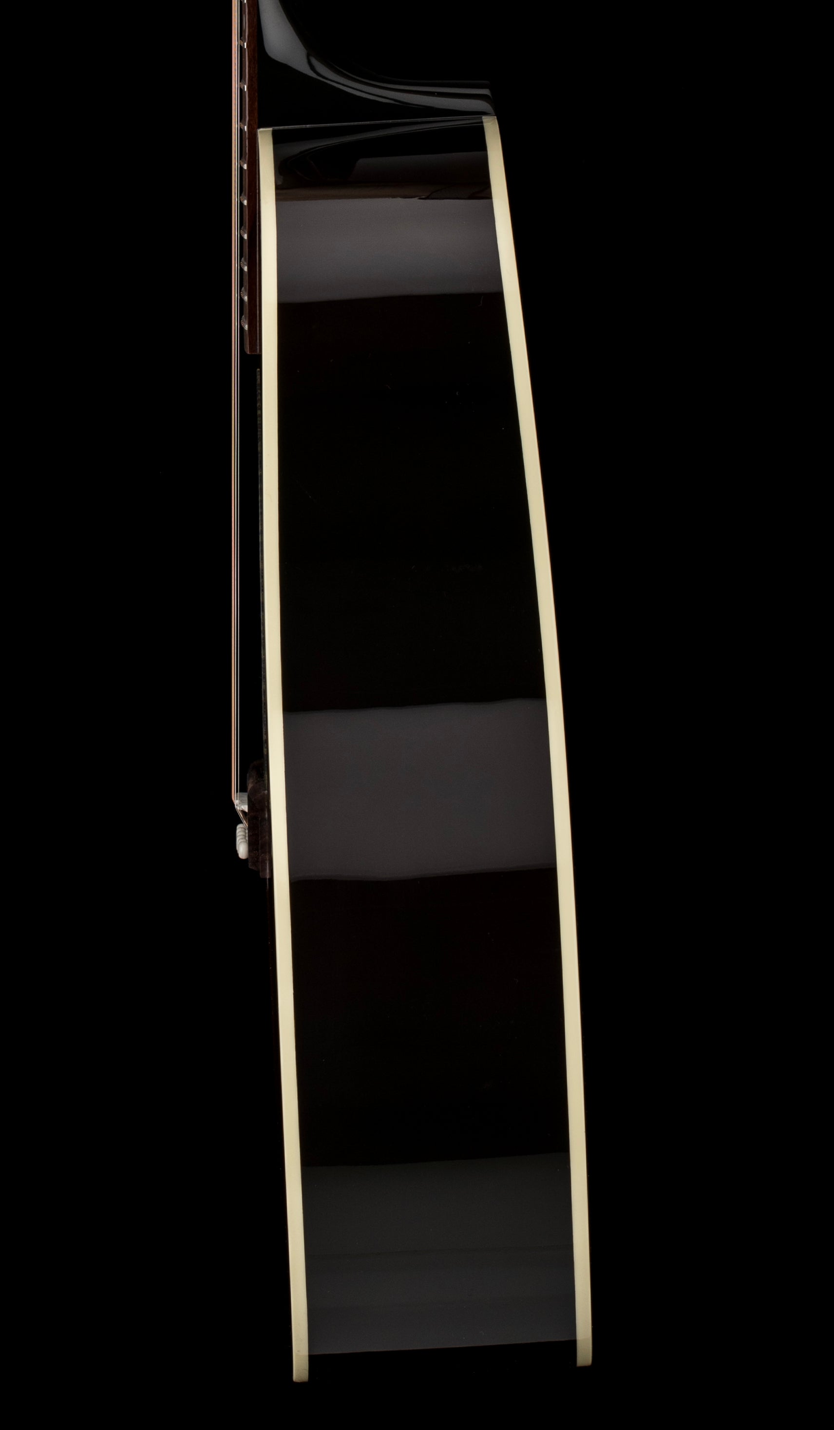 Gibson Custom Shop M2M J-45 Thermally Age Red Spruce – Empire Music