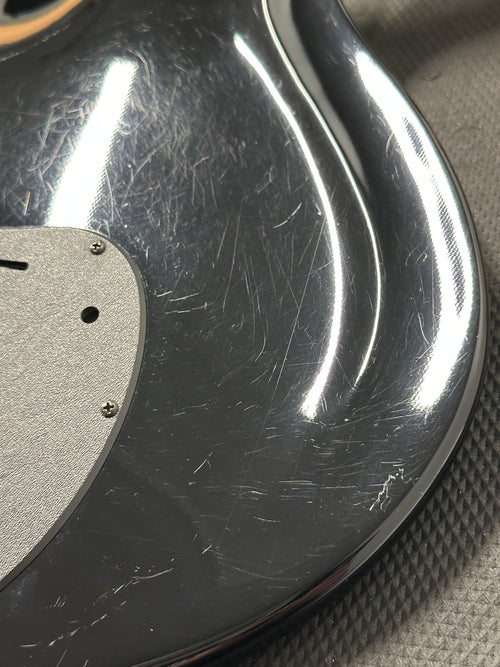 Used Parker Fly Deluxe (1994) - Black #126054BP with Original Gig Bag