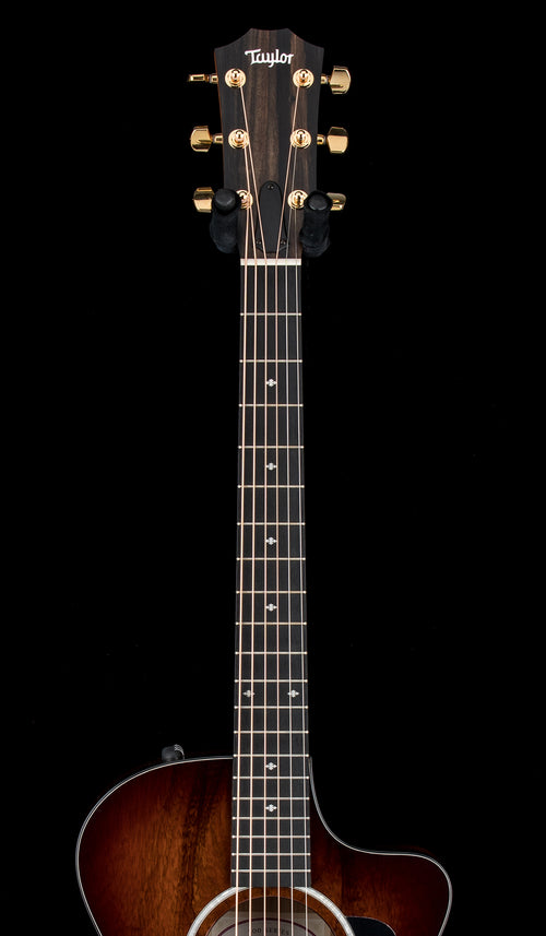 Taylor 222ce-K DLX #03293 (Demo)