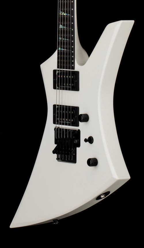 Jackson Custom Shop Korina KE HH FR - Snow White Pearl #11715 (Empire Music Spec)