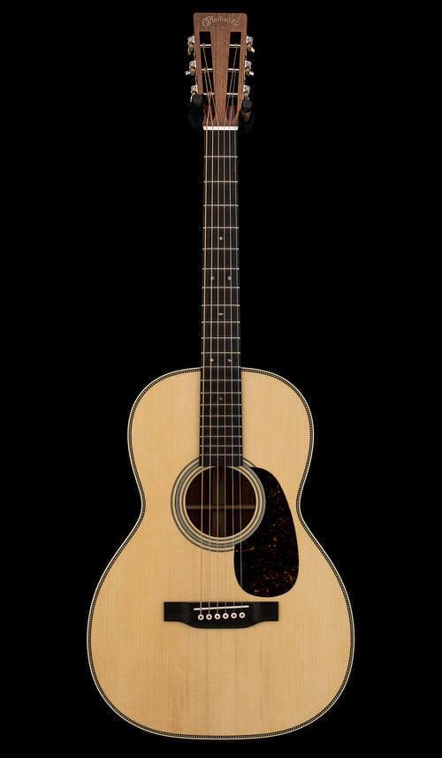 Martin Custom Shop 00-28 12-Fret Style Adirondack Spruce/Guatemalan Rosewood #36190 (Empire Music Spec)