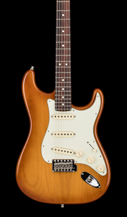 Used Fender American Performer Stratocaster (2022) - Honey Burst #33401 with Gig Bag