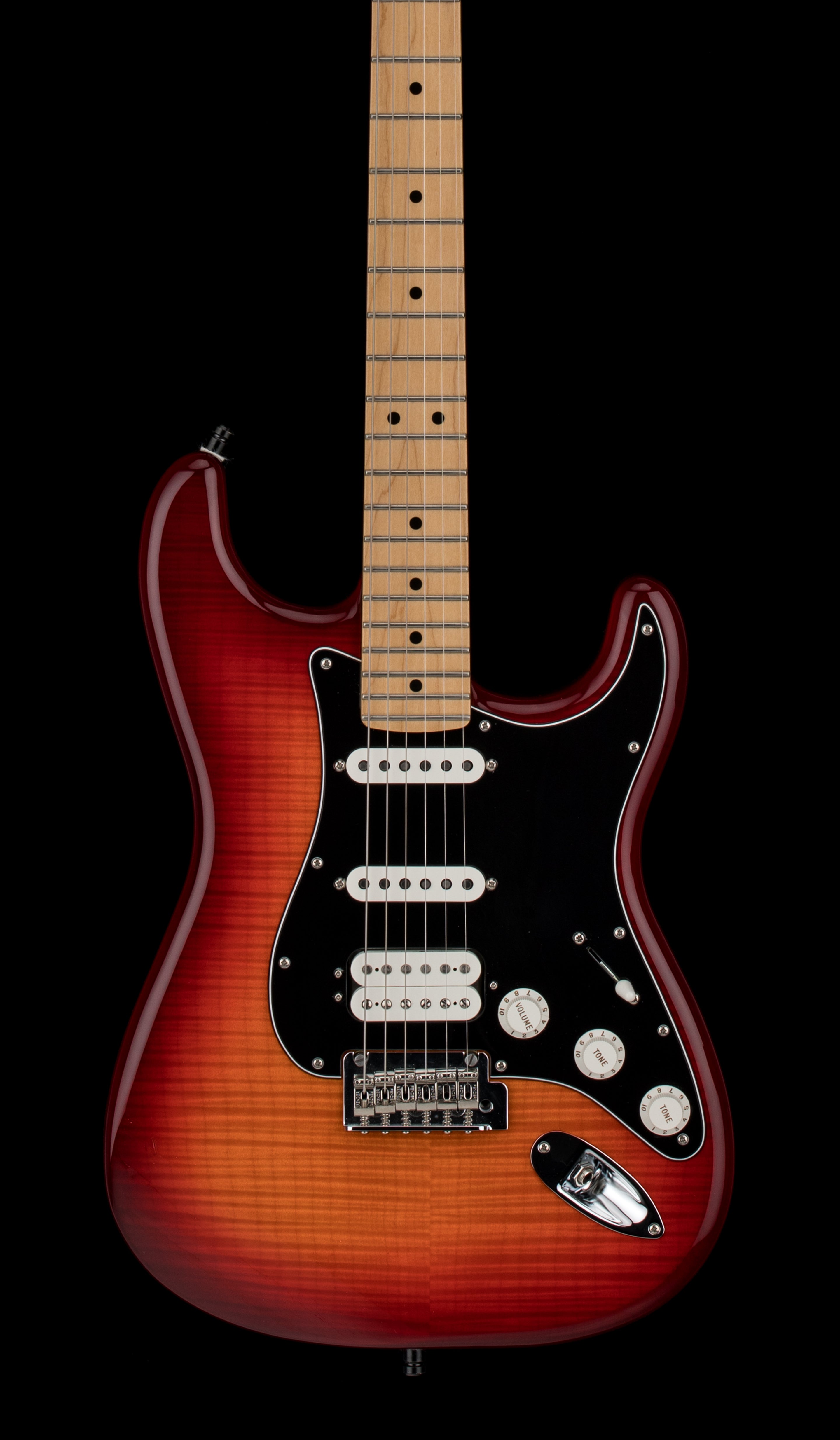 ギター Fender Player Stratocaster HSS Plus Top Fender Player Stratocaster HSS Plus Top - Aged Cherry with