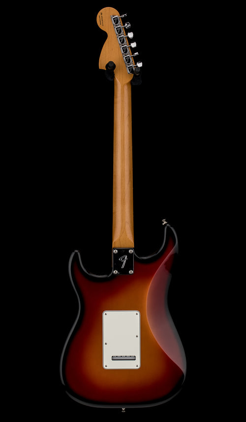 Used Fender Vintera III Late '60s Stratocaster (2026) - 3-Color Sunburst #18142 with Original Hard Case