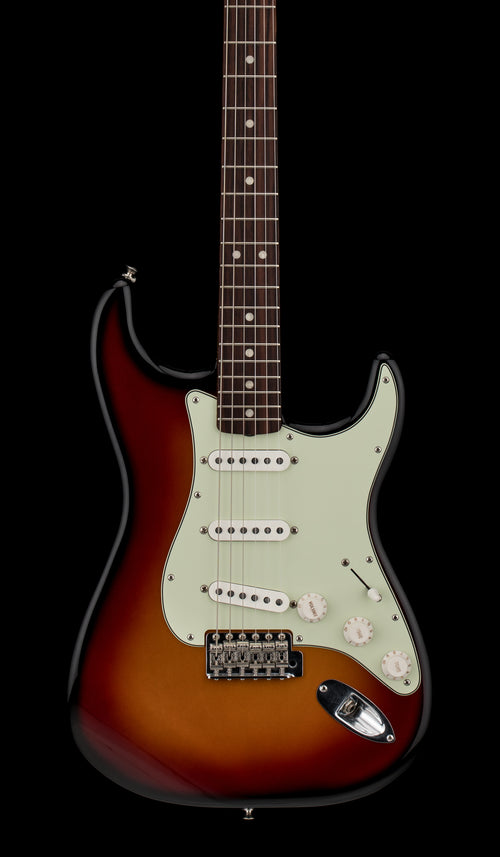 Used Fender Vintera III Late '60s Stratocaster (2026) - 3-Color Sunburst #18142 with Original Hard Case