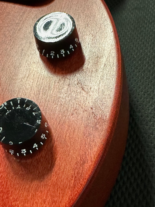 Used Gibson Les Paul Studio (2011) - Worn Cherry #10631 with Hard Case
