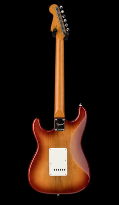 Squier Limited Edition Classic Vibe '60s Stratocaster HSS - Sienna Sunburst