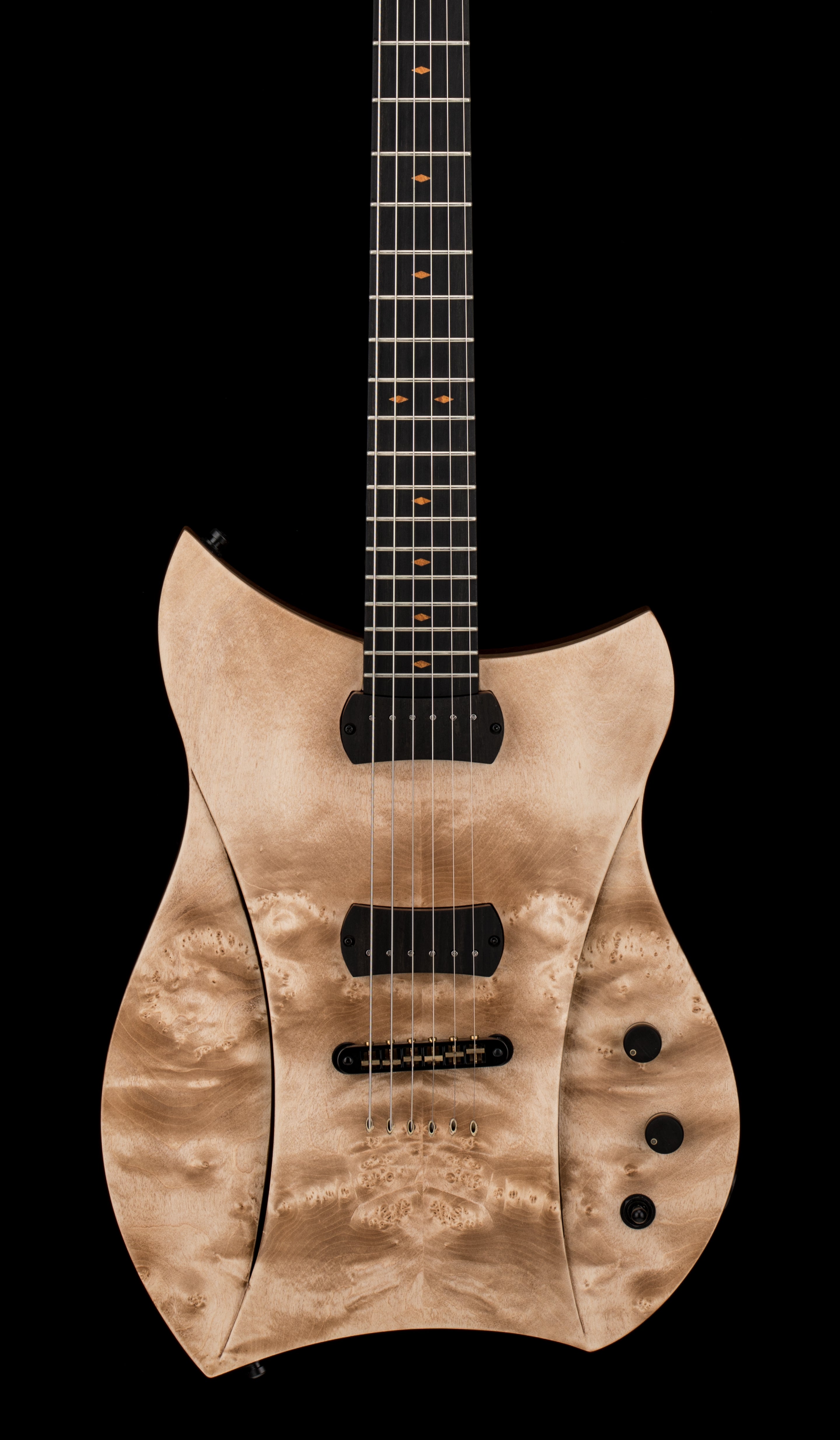 Bacci Tosca Acero Maple - Natural #04 (NAMM 2026) – Empire Music