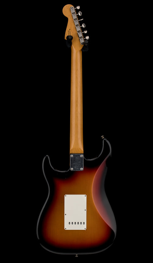 Used Fender Dealer Exclusive Vintera II Road Worn '60s Stratocaster (2026) - 3-Color Sunburst #40988 with Original Hard Case