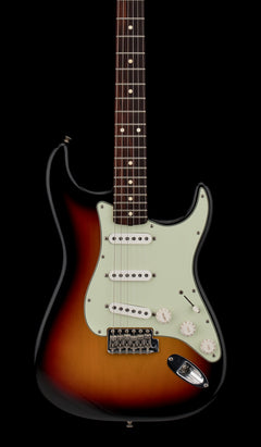 Used Fender Dealer Exclusive Vintera II Road Worn '60s Stratocaster (2026) - 3-Color Sunburst #40988 with Original Hard Case