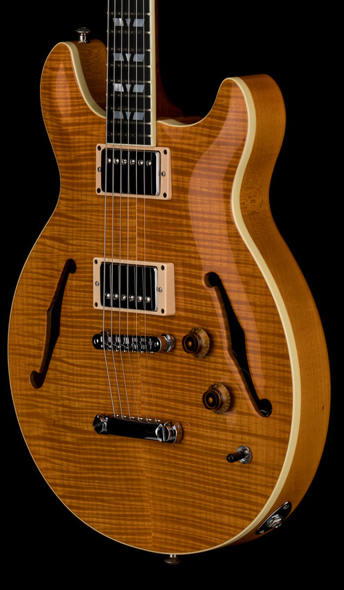 Used Hamer Custom Shop Newport Pro (2003) - Amber #52665 with Original Hard Case