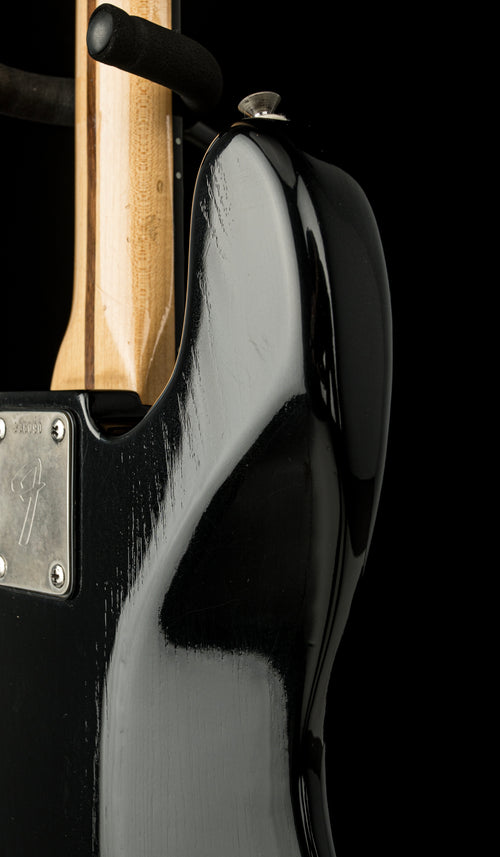 Vintage Fender 1973 Jazz Bass - Black #96090 with Hard Case