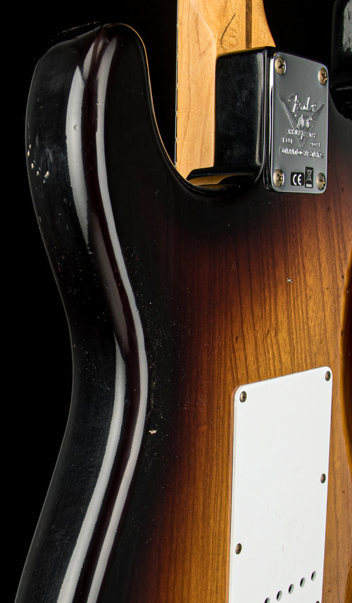 Fender Custom Shop Limited Edition 70th Anniversary 1954 Stratocaster Journeyman Relic - Wide Fade 2 Tone Sunburst #5135