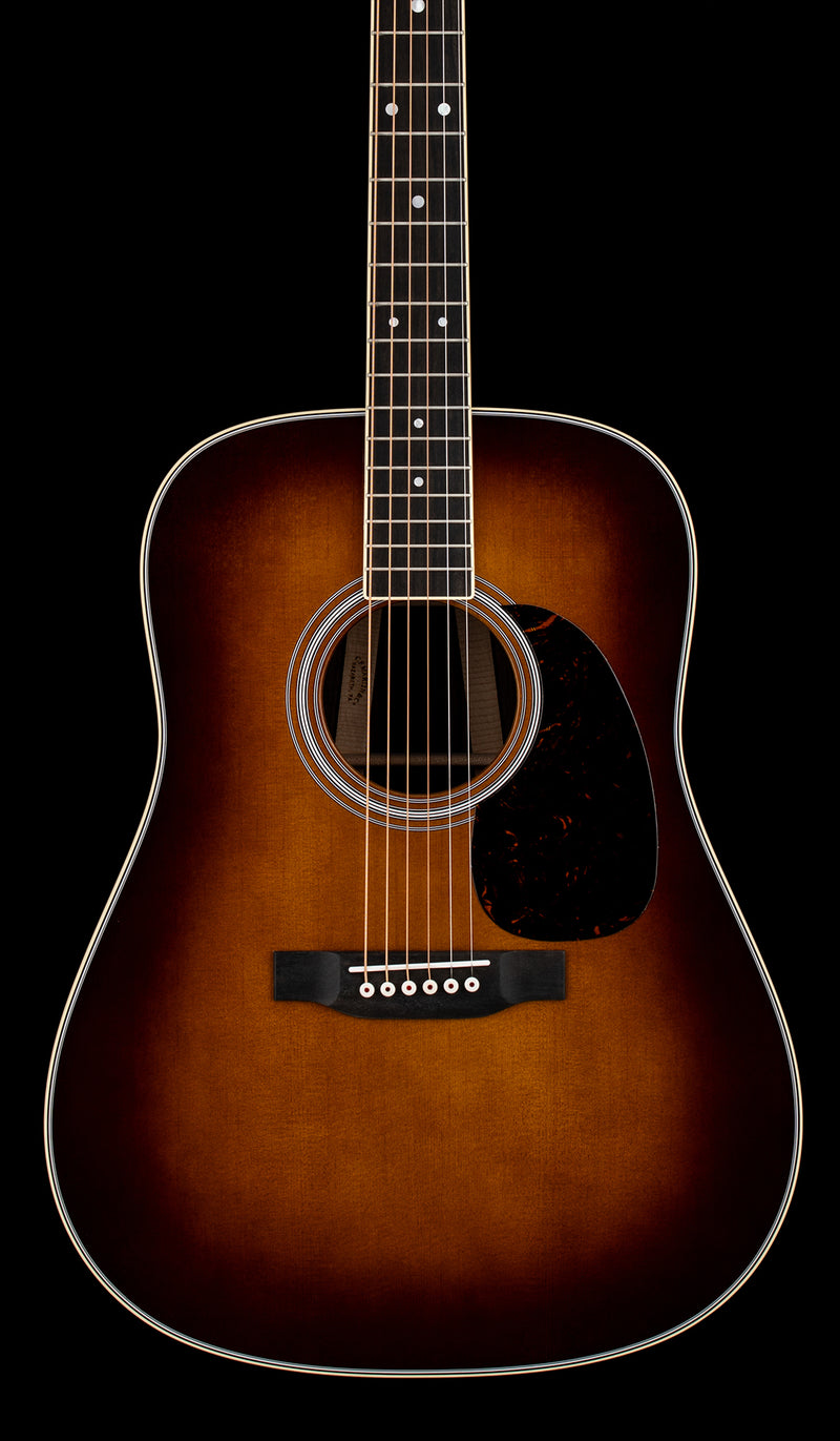 Martin D-35 - 1933 Ambertone #21031 (2025)