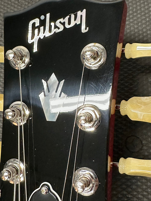 Used Gibson SG Standard '61 (2025) - Vintage Cherry #50042 with Original Hard Case