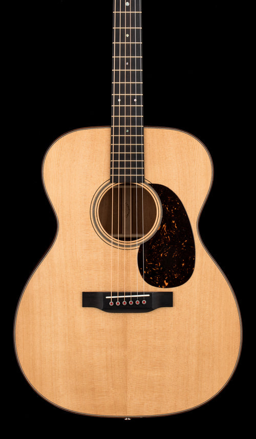 Used Martin 000-18 Modern Deluxe (2024) - Natural #09010 with Original Hard Case